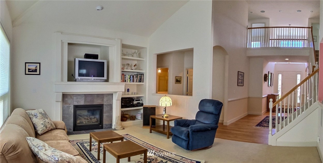 20909 37th Avenue Southeast Bothell, WA 98021 - Photo 3 of 20