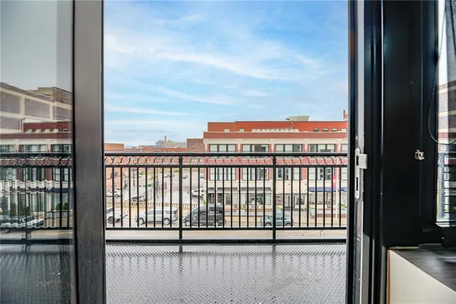 $270,000 | 2015 Grand Boulevard, Kansas City, MO 64108