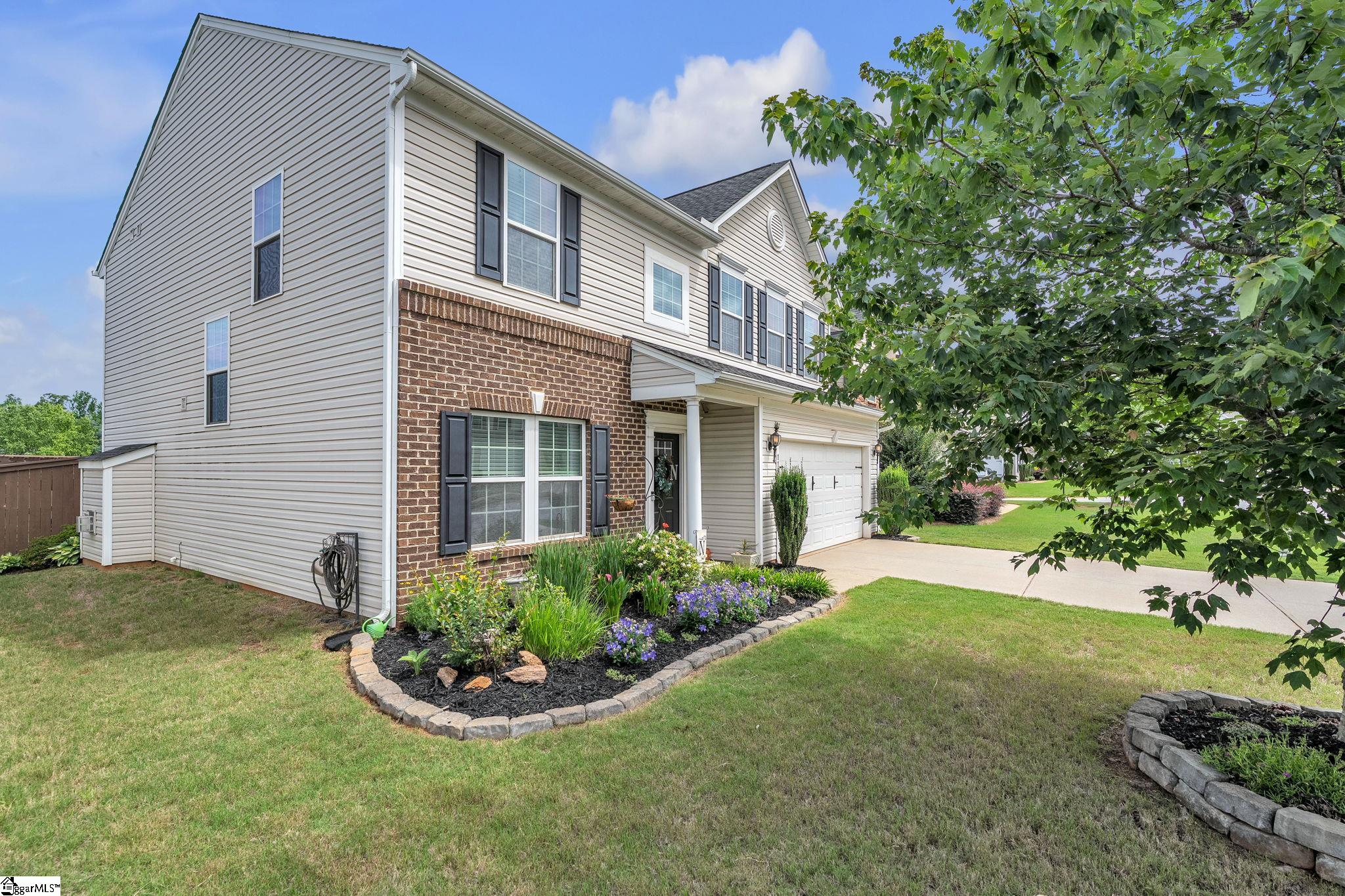 119 Shale Court Mauldin, SC 29607 - Photo 10 of 49
