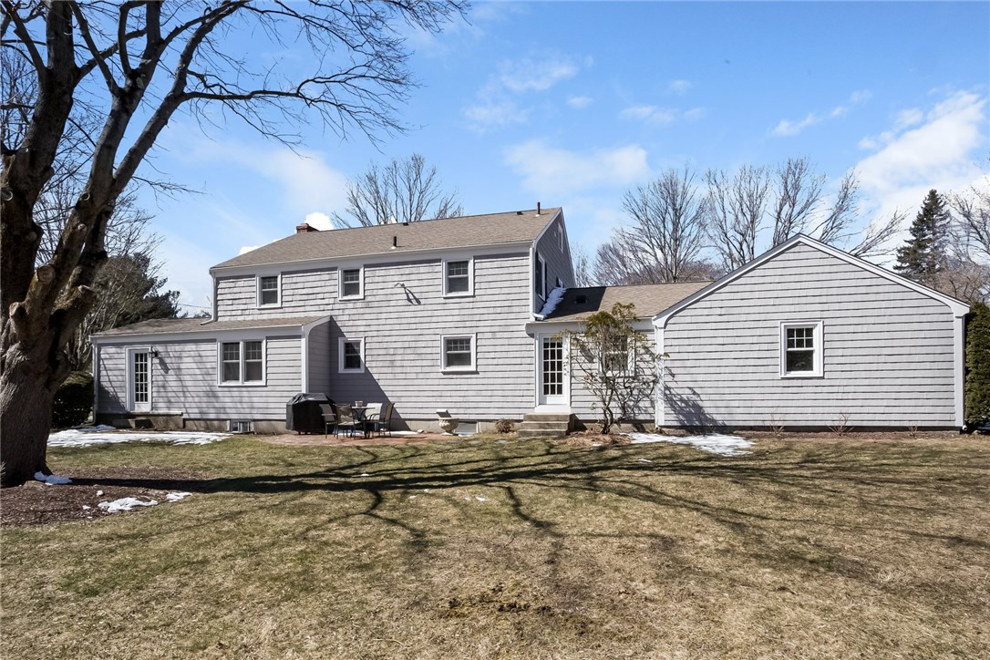 6 Ridgewood Road Barrington, RI 02806 - Photo 36 of 40