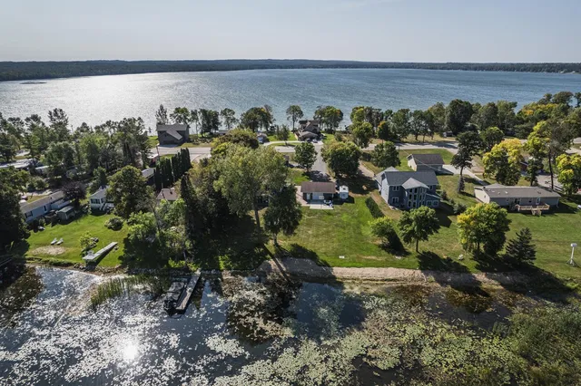 $524,000 | 27441 County Road 4, Naytahwaush, MN 56566