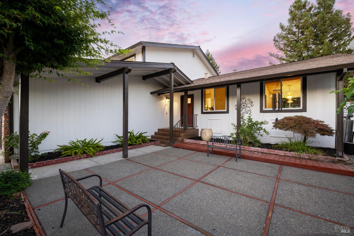 4480 Fairway Drive Rohnert Park, CA 94928 - Photo 2 of 68