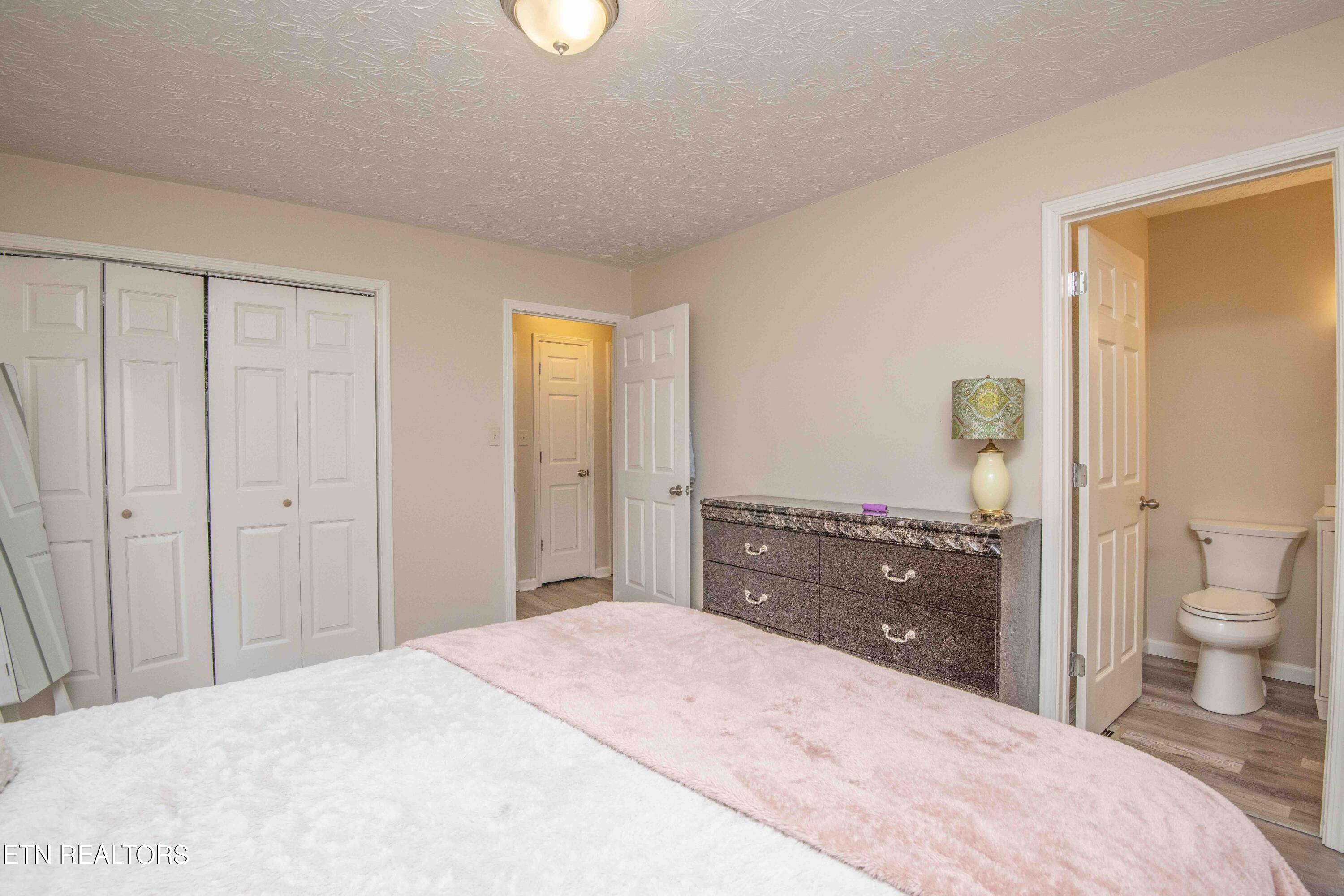 3188 Laws Chapel Road Maryville, TN 37803 - Photo 13 of 30 master bed 2_1