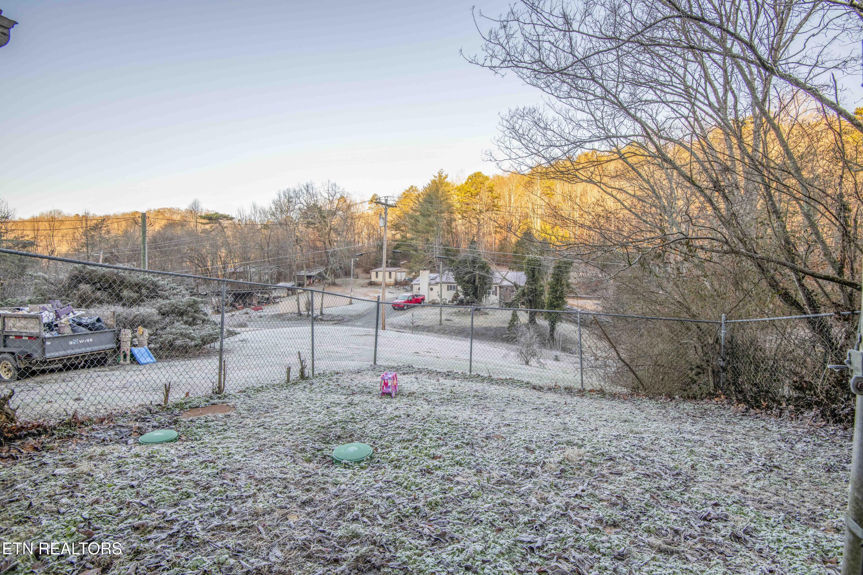 3188 Laws Chapel Road Maryville, TN 37803 - Photo 29 of 30 yard_1