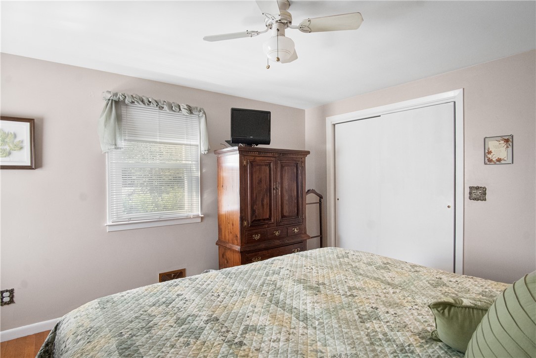 144 Douglas Road Warwick, RI 02886 - Photo 16 of 25