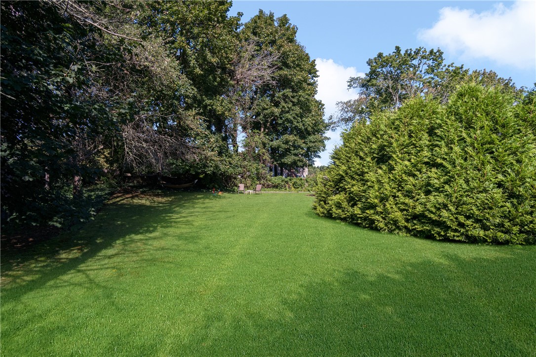 144 Douglas Road Warwick, RI 02886 - Photo 21 of 25