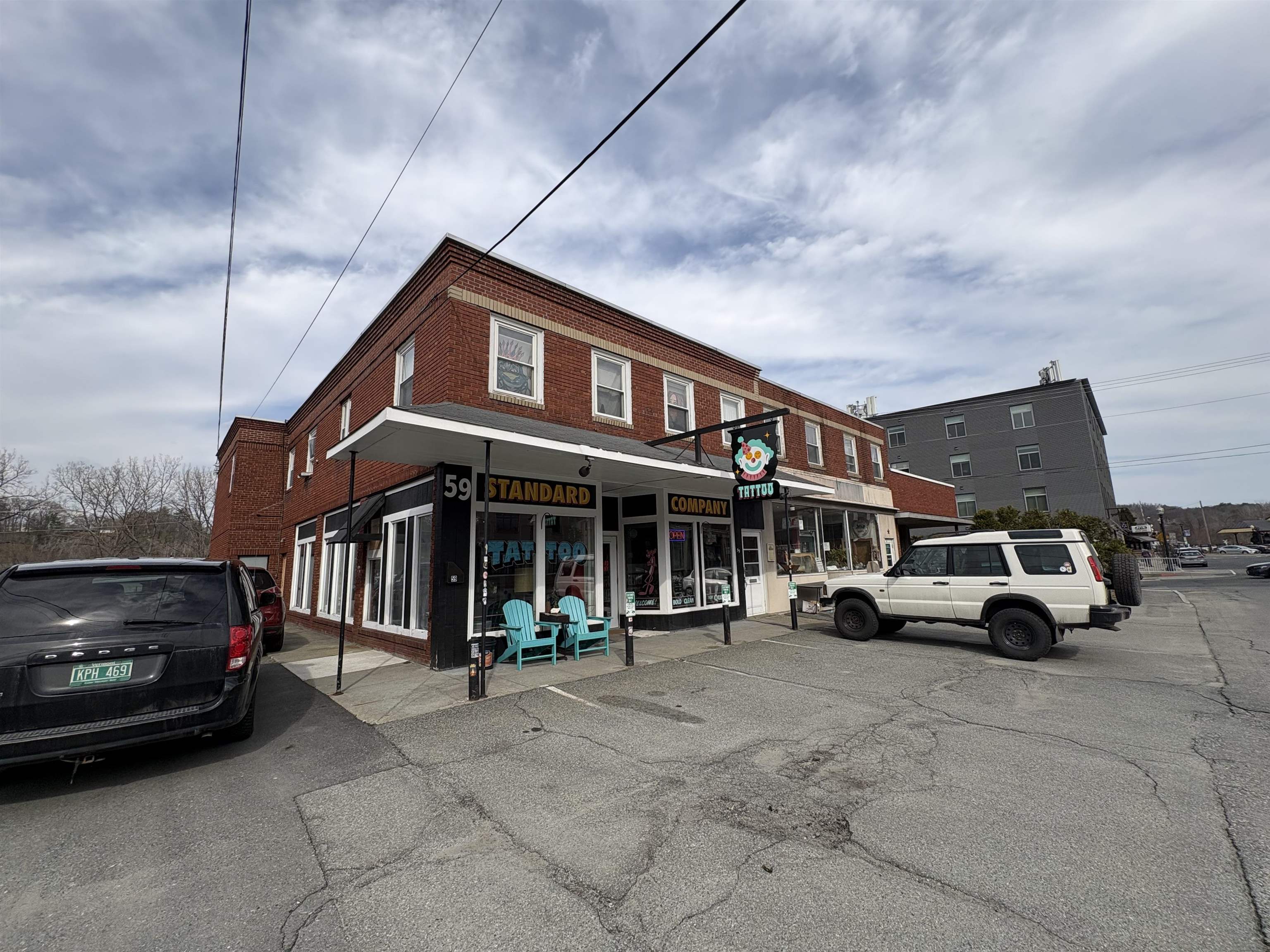 59 North Main Street Hartford, VT 05001 - Photo 2 of 12