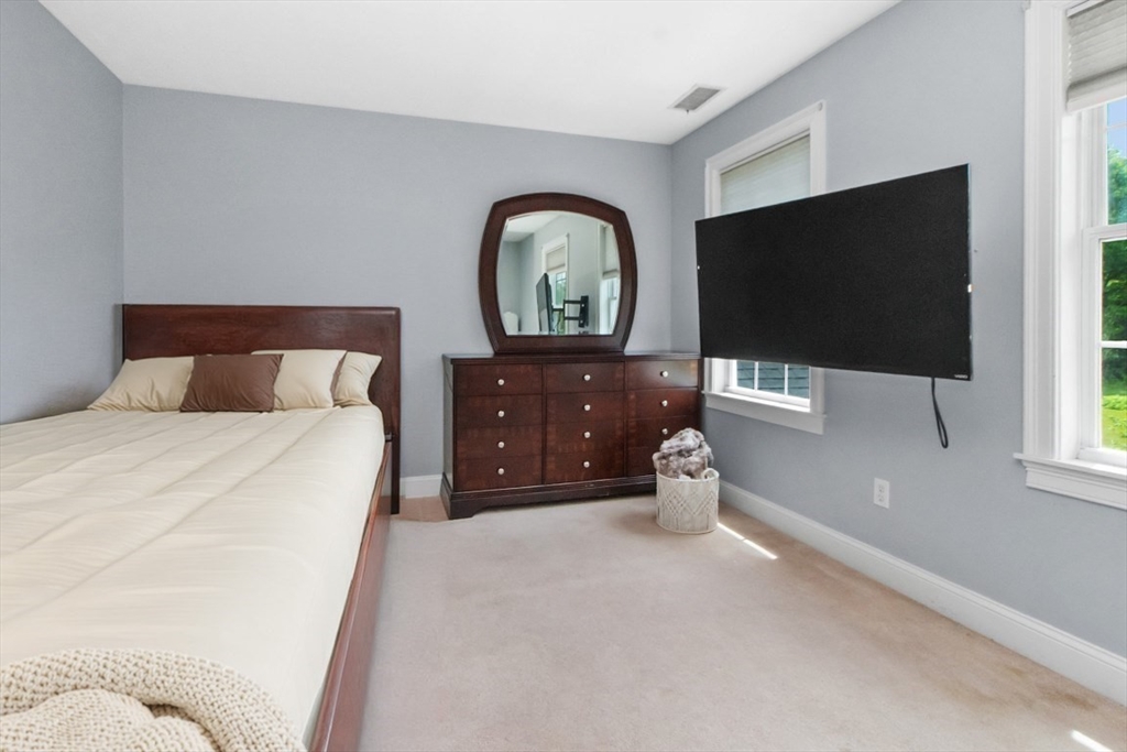 307 Chestnut Street Hudson, MA 01749 - Photo 29 of 42