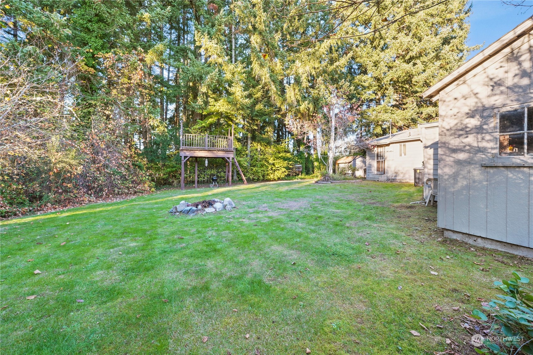 507 Kaiser Road Northwest Olympia, WA 98502 - Photo 4 of 35 Gallery Image 4