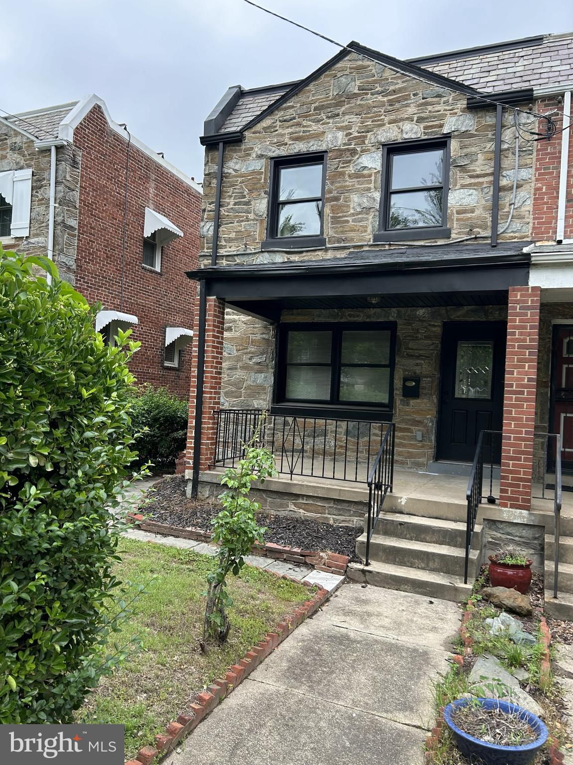 928 Perry Place Northeast Washington, DC 20017 - Photo 1 of 16 front view of house