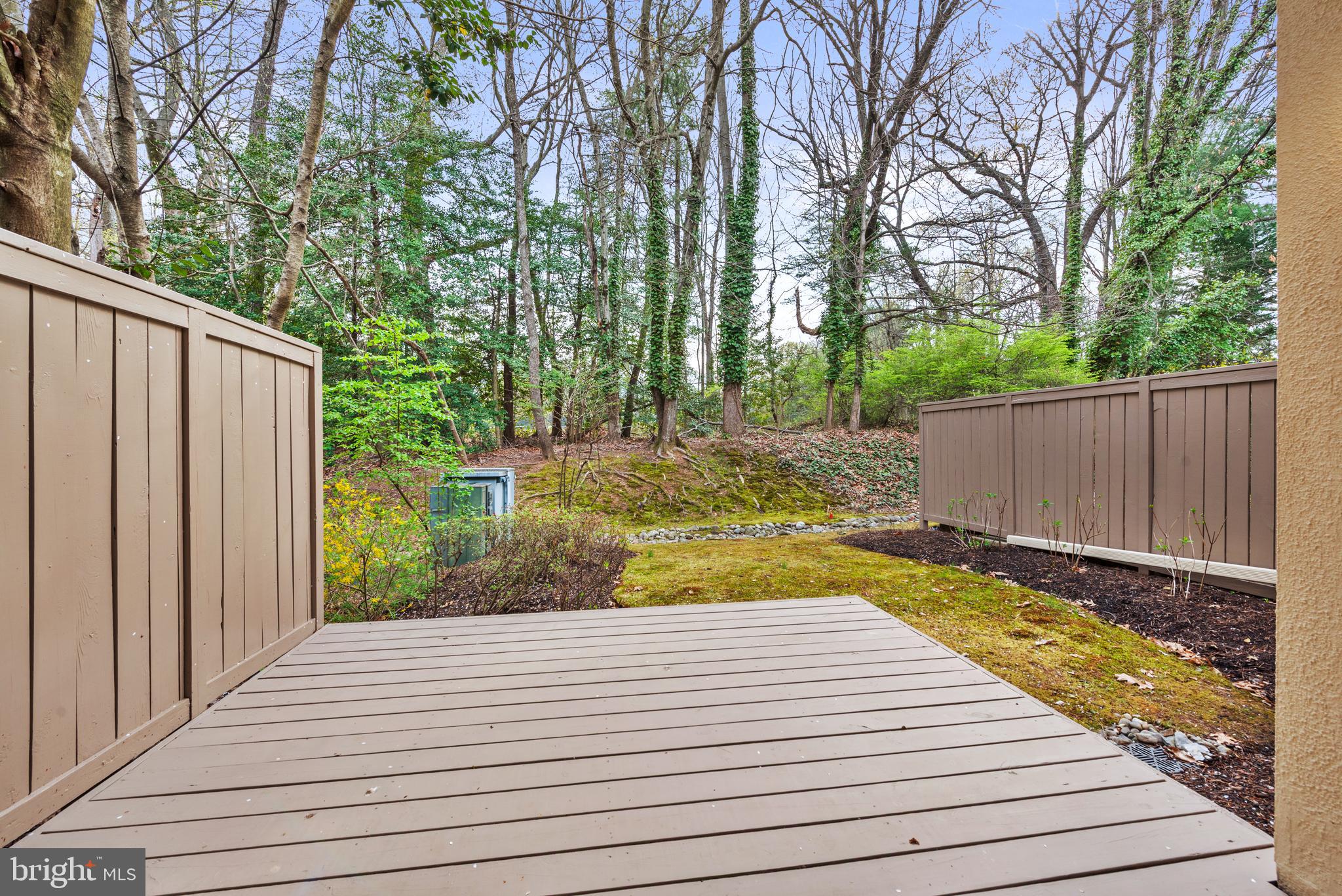 11711 Newbridge Court Reston, VA 20191 - Photo 33 of 37 a view of a backyard of the house