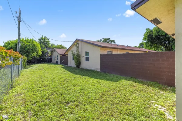 $799,999 | 237 Northwest 12th Court, Pompano Beach, FL 33060