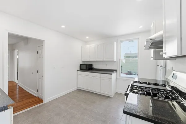 $2,750 | 39 Fairmont Street, Unit 1, Cambridge, MA 02139