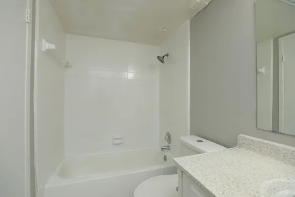 $1,150 | 2100 Wilcrest Drive, Unit 127, Houston, TX 77077