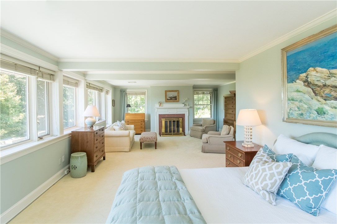 305 Rumstick Road Barrington, RI 02806 - Photo 25 of 39