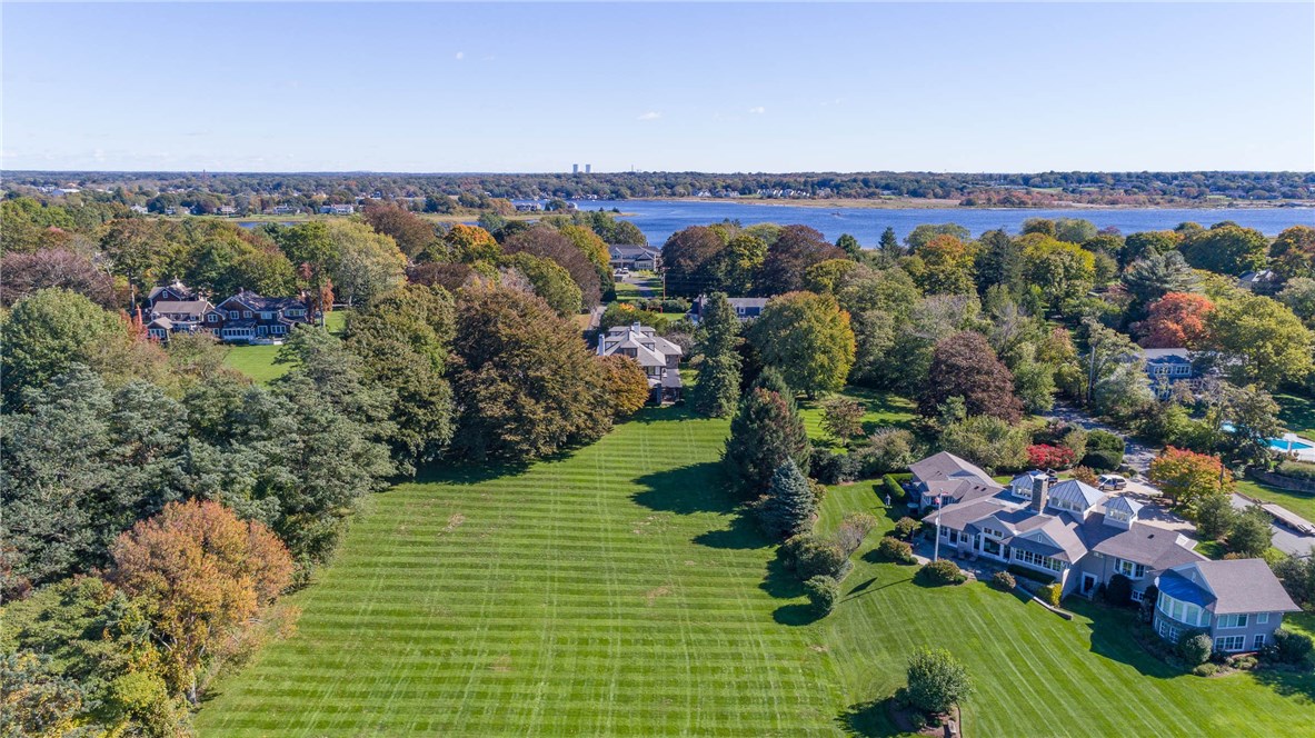 305 Rumstick Road Barrington, RI 02806 - Photo 32 of 39