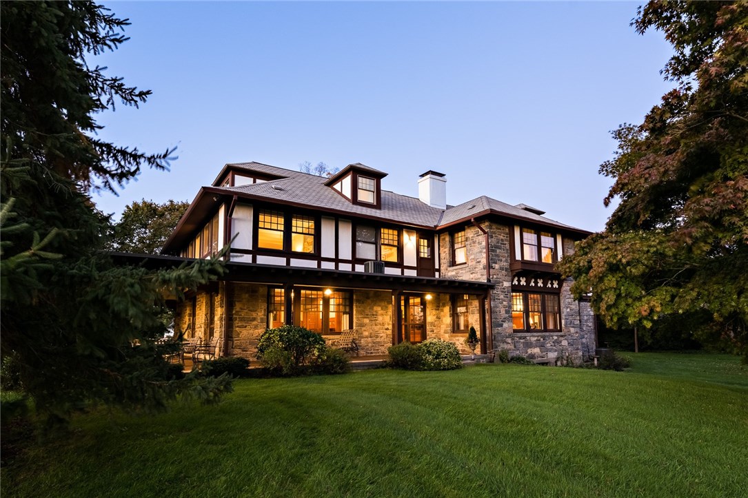 305 Rumstick Road Barrington, RI 02806 - Photo 35 of 39