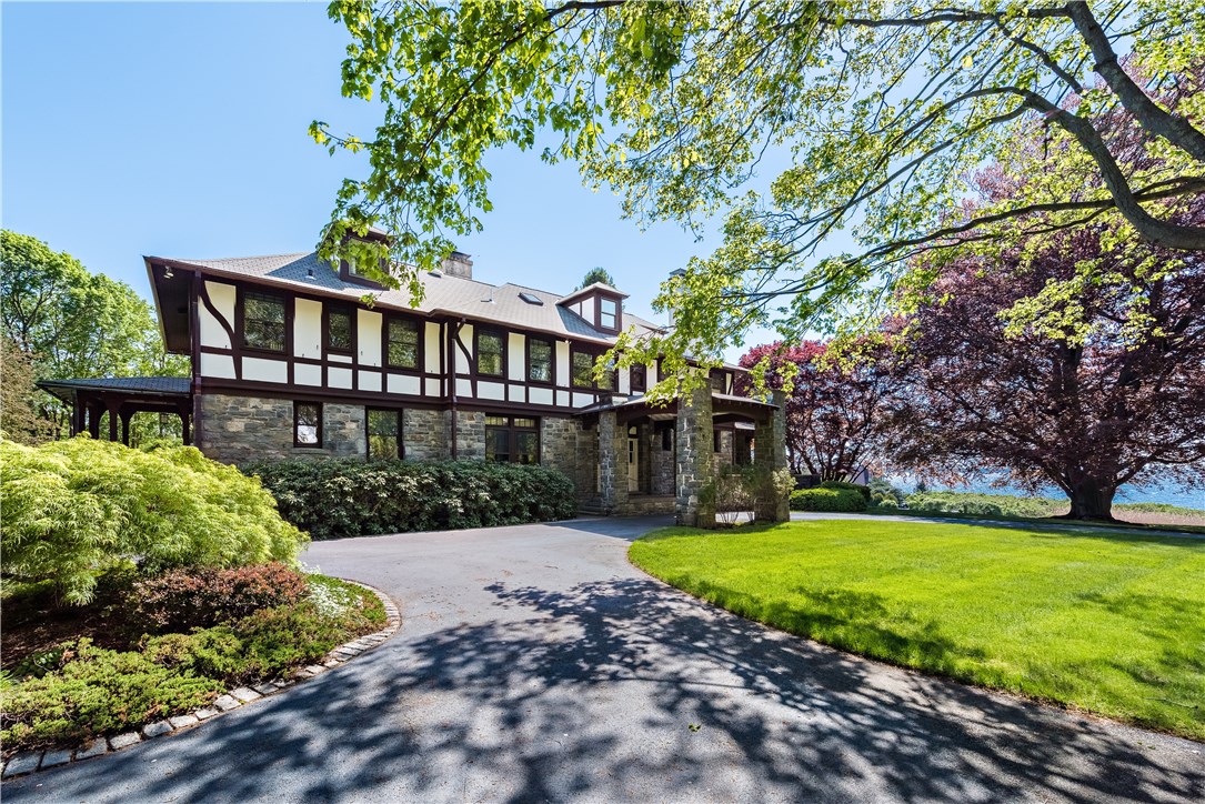 305 Rumstick Road Barrington, RI 02806 - Photo 5 of 39