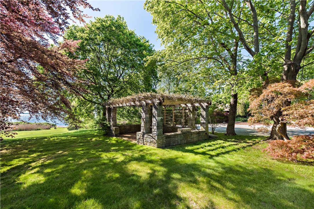305 Rumstick Road Barrington, RI 02806 - Photo 7 of 39