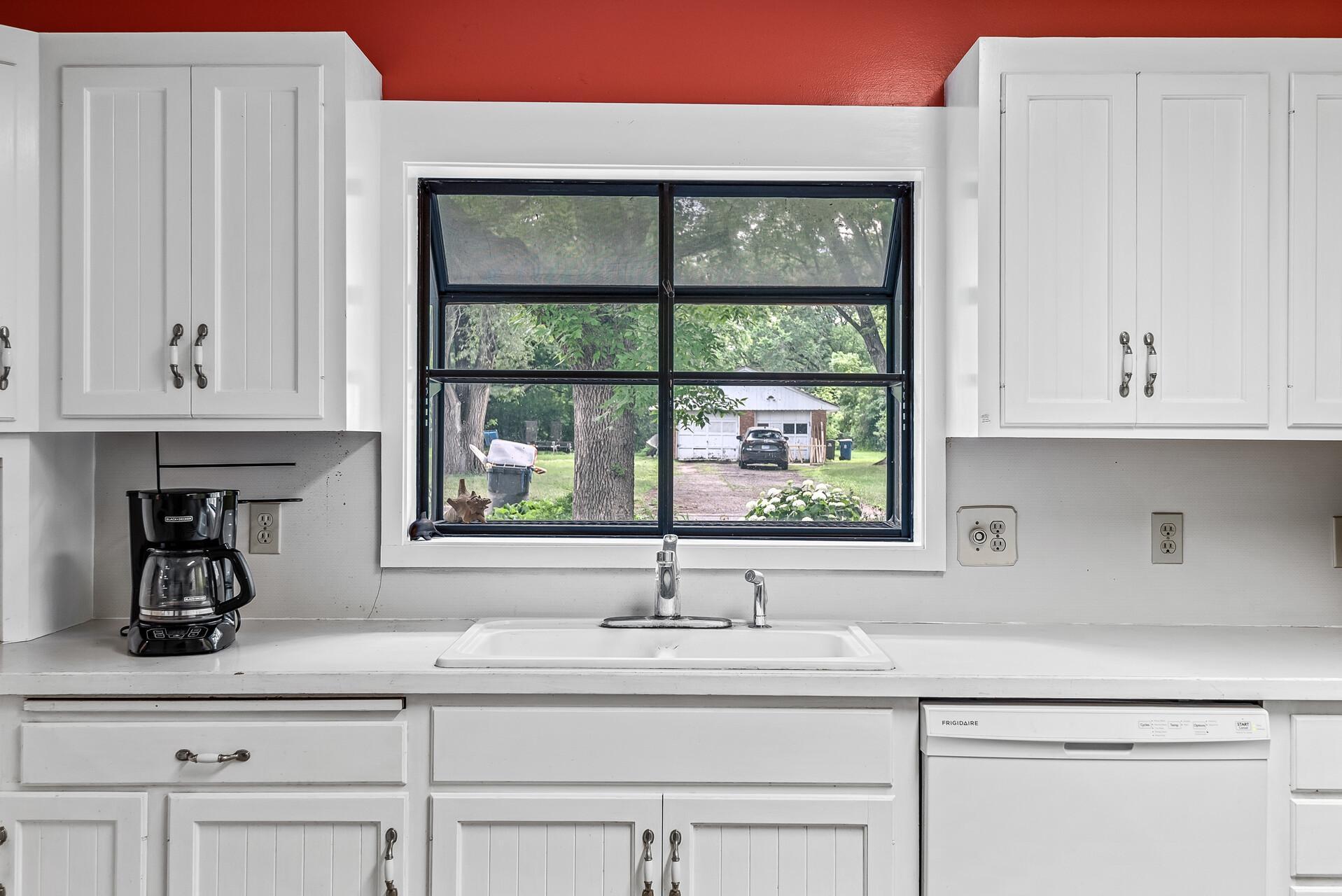4938 Clear Spring Road Minnetonka, MN 55345 - Photo 8 of 31 Gallery Image 8