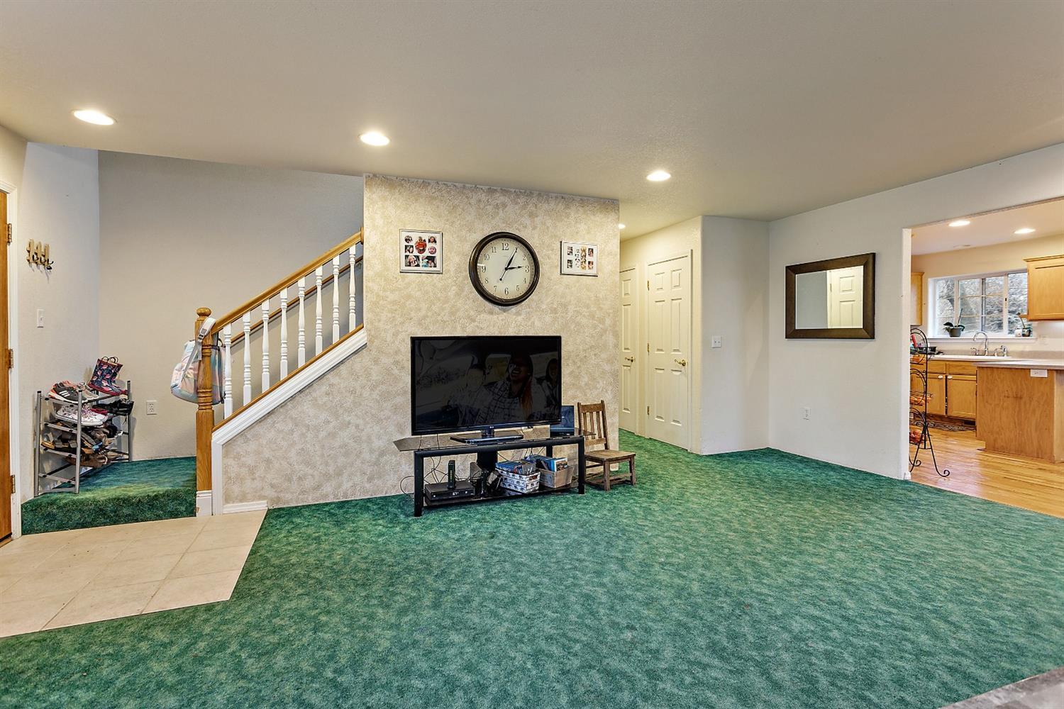2659 Rabun Way Central Point, OR 97502 - Photo 4 of 17 Additional Photo