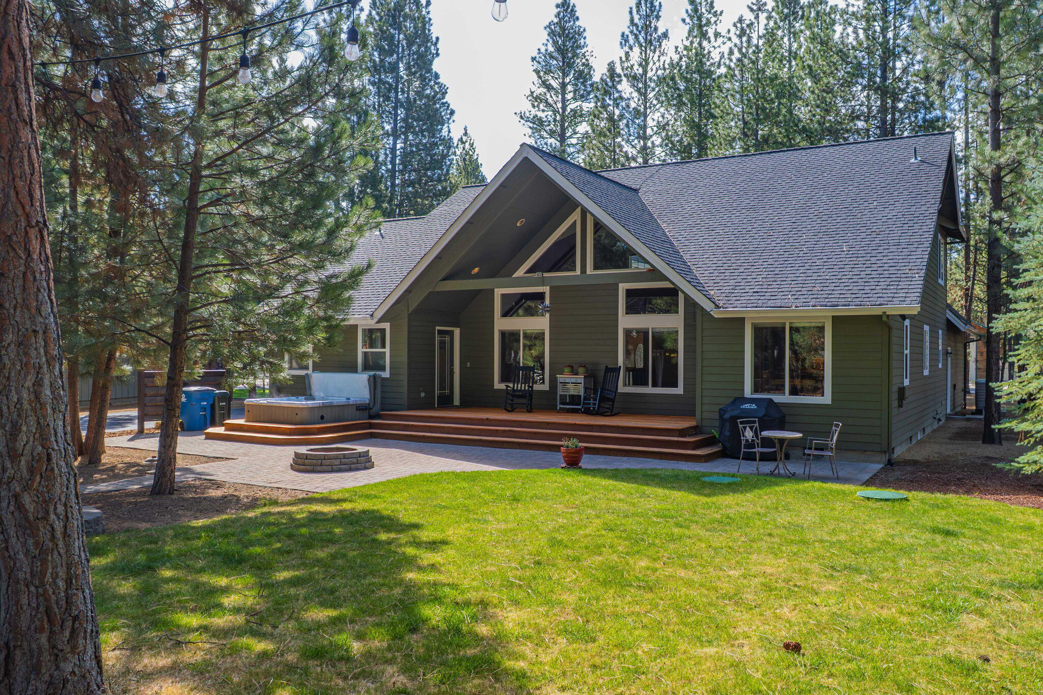 14234 Whitewater Loop La Pine, OR 97739 - Photo 5 of 62 Covered back deck with fresh stain