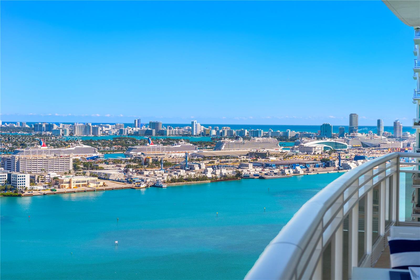 901 Brickell Key Boulevard, Unit 3706 Miami, FL 33131 - Photo 7 of 27