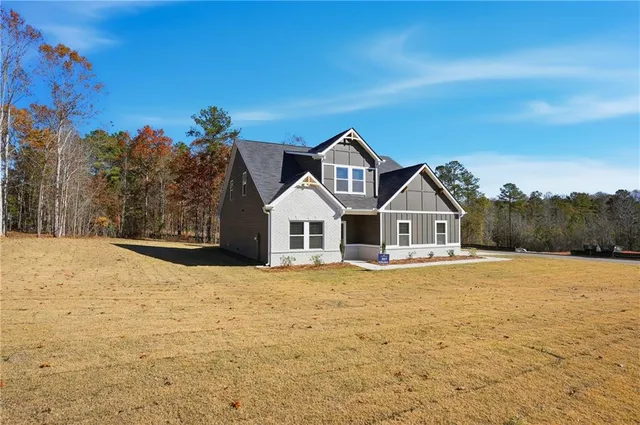 $423,290 | 132 Post Oak Drive, Jackson, GA 30233
