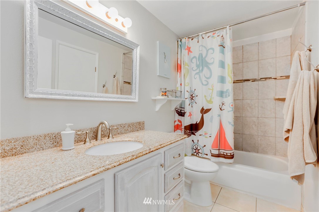 1809 175th Place Southeast Bothell, WA 98012 - Photo 14 of 25