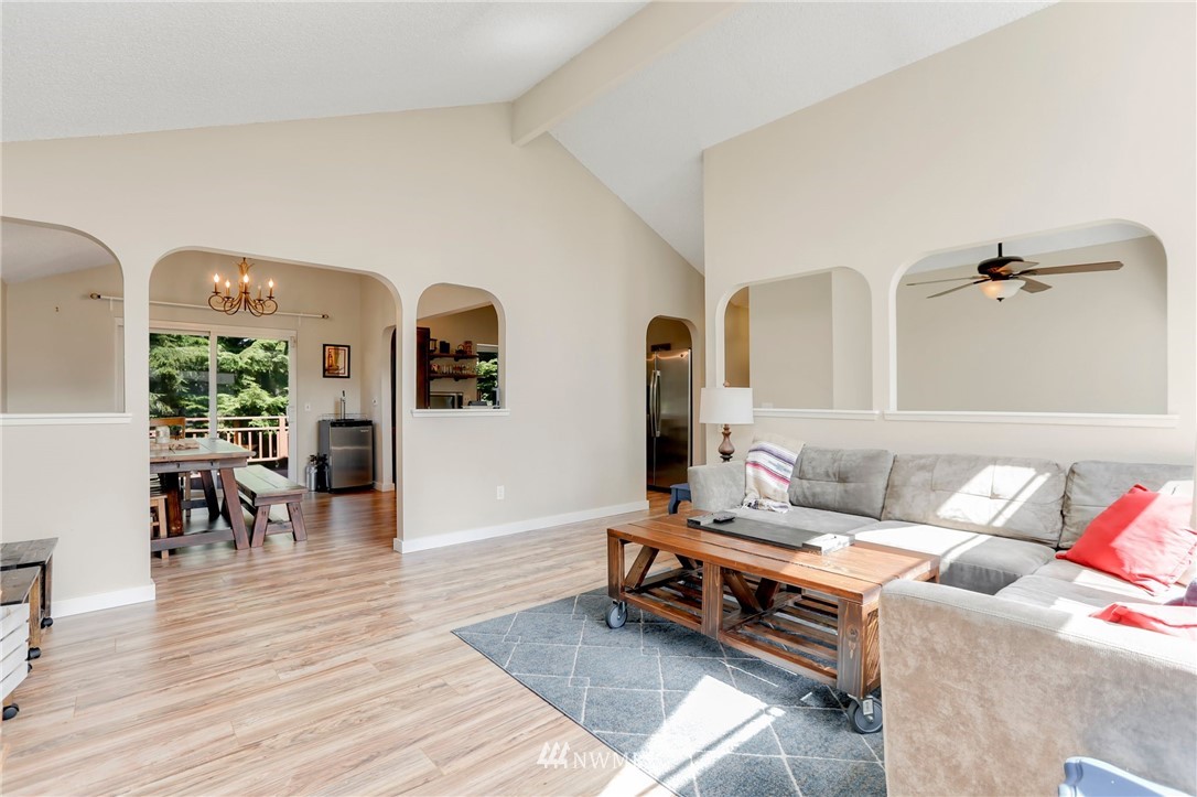 1809 175th Place Southeast Bothell, WA 98012 - Photo 4 of 25
