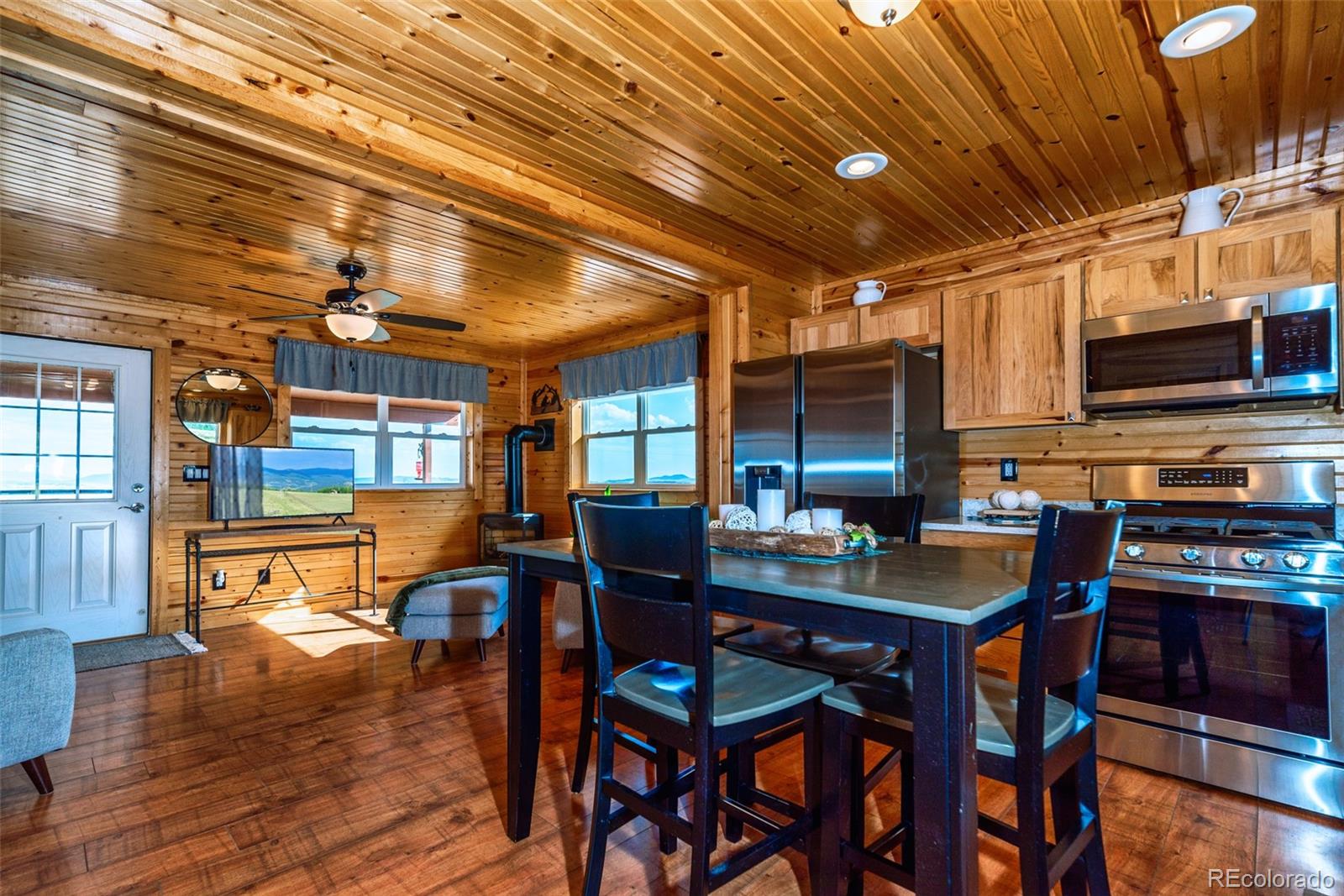322 Red Hill Road Jefferson, CO 80456 - Photo 8 of 40 Gallery Image 8