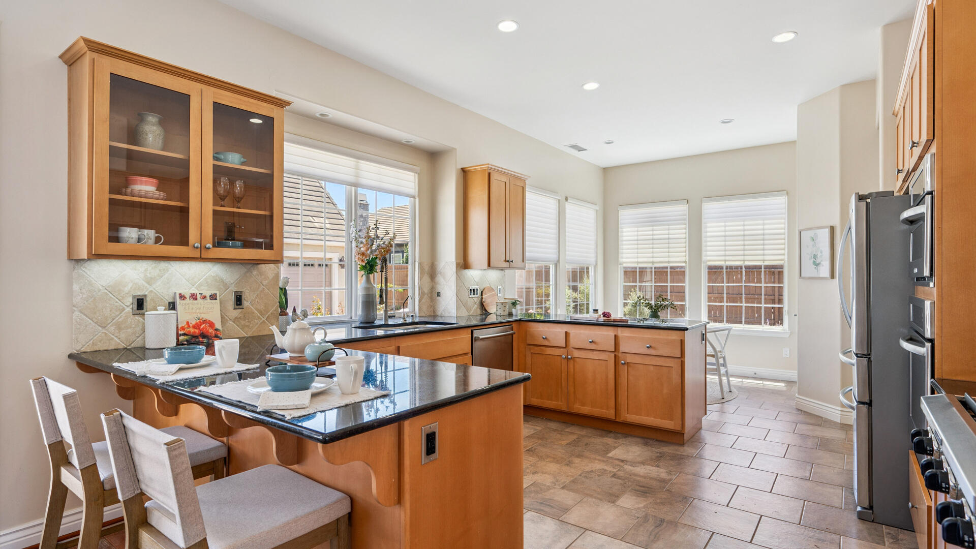 528 Myrtle Court Solvang, CA 93463 - Photo 8 of 32 528 Myrtle Court