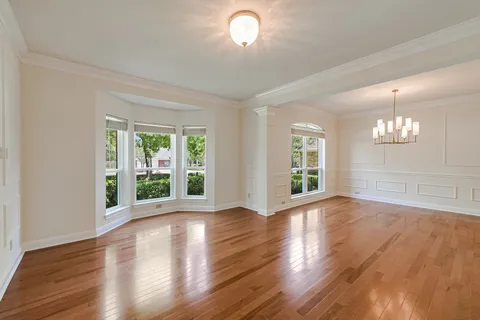 $1,100,000 | 7615 Yaupon Drive, Austin, TX 78759