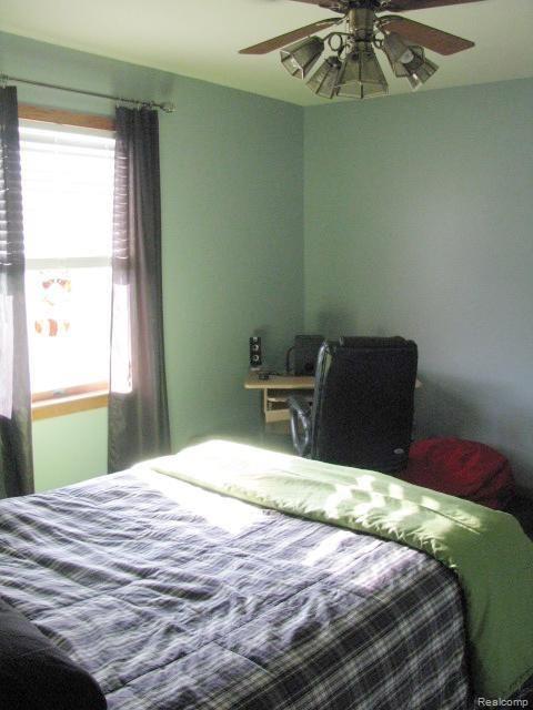 74103 Kanie Road Romeo, MI 48065 - Photo 22 of 30 #21 2nd Bedroom.jpg