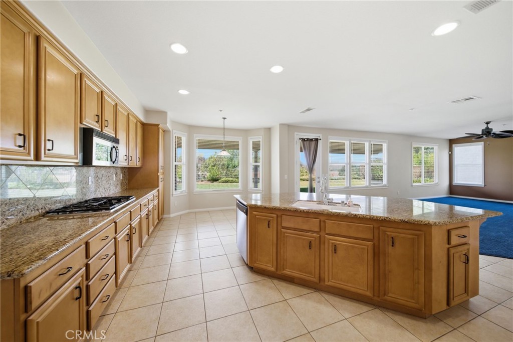 8052 Citricado Lane Riverside, CA 92508 - Photo 18 of 51