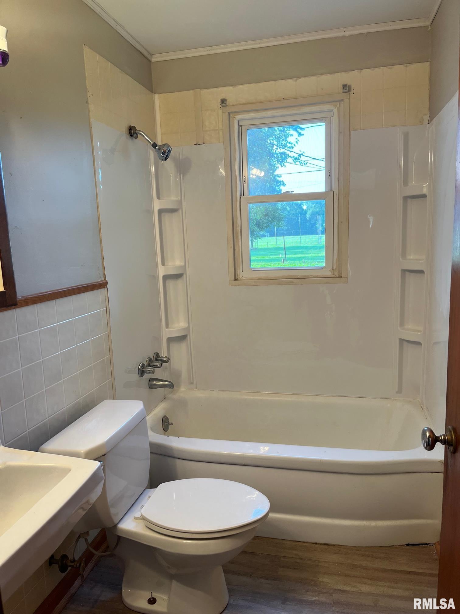 3036 Louise Lane Springfield, IL 62702 - Photo 5 of 12