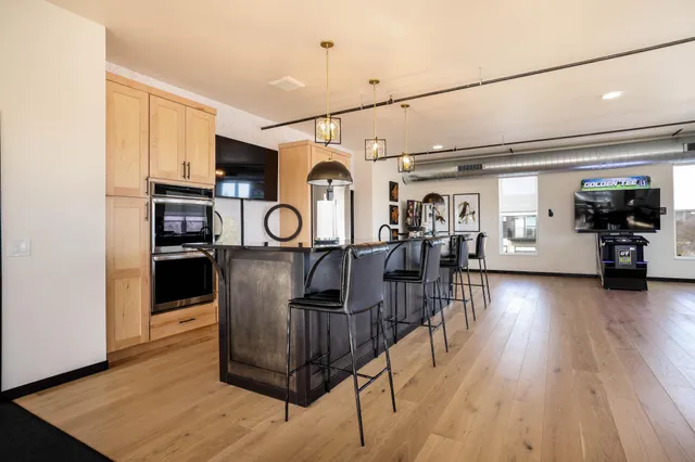 $1,900 | 28 7th Street Northeast, Unit FORGE, Rochester, MN 55906