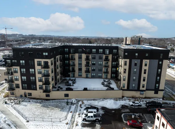 $1,900 | 28 7th Street Northeast, Unit FORGE, Rochester, MN 55906