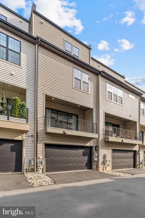 $949,900 | 43433 Wilcox Terrace, Ashburn, VA 20148