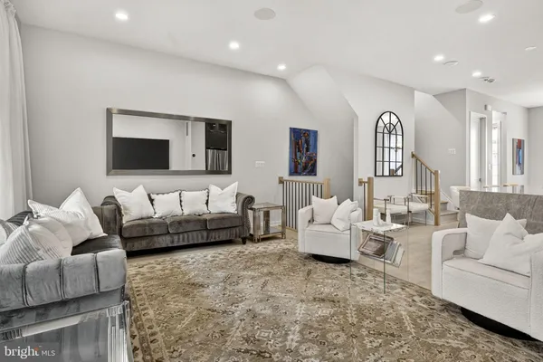 $949,900 | 43433 Wilcox Terrace, Ashburn, VA 20148