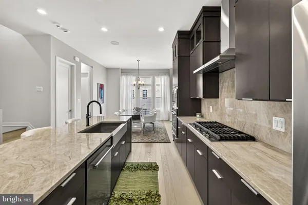 $949,900 | 43433 Wilcox Terrace, Ashburn, VA 20148