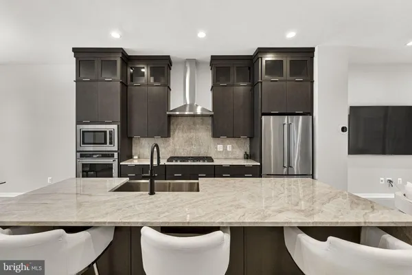 $949,900 | 43433 Wilcox Terrace, Ashburn, VA 20148