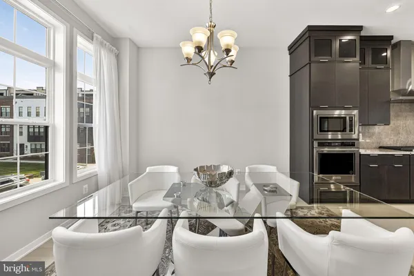 $949,900 | 43433 Wilcox Terrace, Ashburn, VA 20148