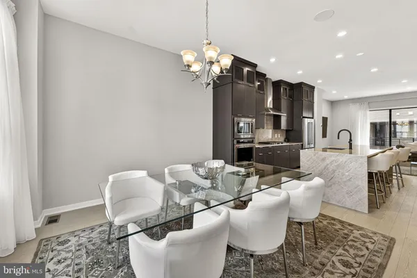 $949,900 | 43433 Wilcox Terrace, Ashburn, VA 20148