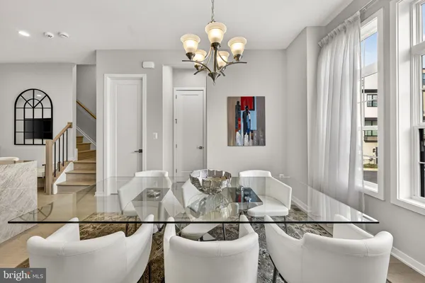 $949,900 | 43433 Wilcox Terrace, Ashburn, VA 20148