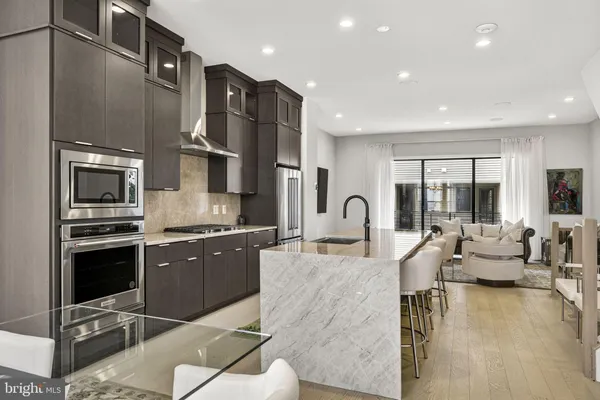 $949,900 | 43433 Wilcox Terrace, Ashburn, VA 20148