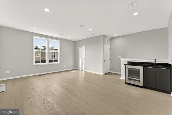 $949,900 | 43433 Wilcox Terrace, Ashburn, VA 20148