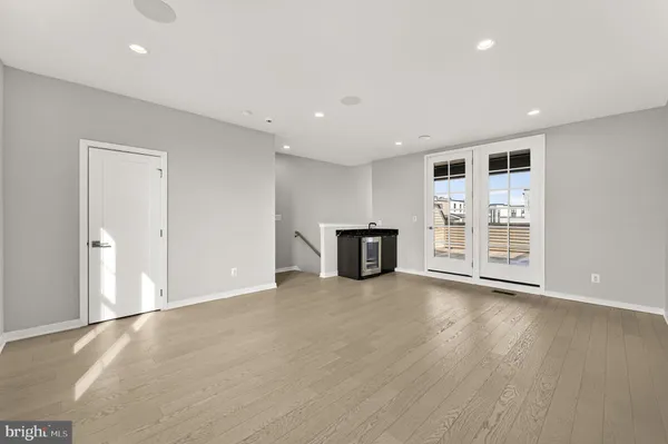 $949,900 | 43433 Wilcox Terrace, Ashburn, VA 20148