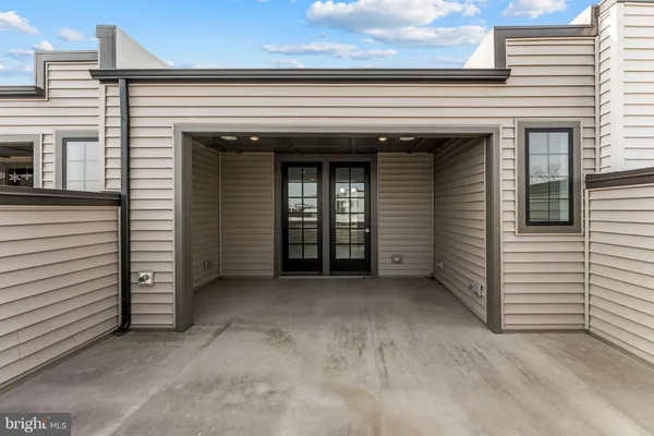 $949,900 | 43433 Wilcox Terrace, Ashburn, VA 20148