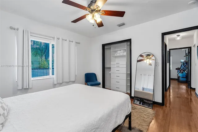 $7,500 | 660 Northeast 121st Street, Unit 660, Biscayne Park, FL 33161